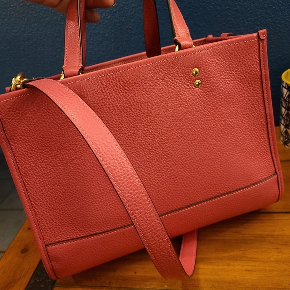 Coach Dempsey - Picture 11 of 15